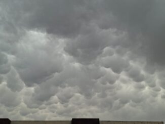 Advierten por fuertes lluvias y actividad eléctrica durante el fin de semana