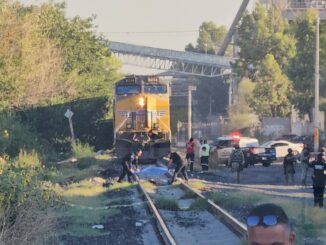 Hombre pierde la vida tras ser arrollado por el tren en la colonia Nombre de Dios