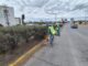 Refuerza Municipio el corte y retiro de maleza en vialidades del norte tras recientes lluvias