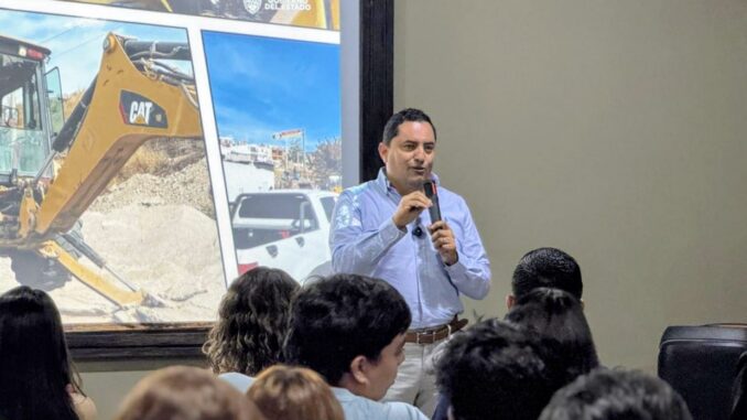 Imparte JMAS Chihuahua plática sobre Cultura del Agua en la Universidad Humanitas