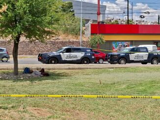Hombre fallece por infarto en parque de El Saucito