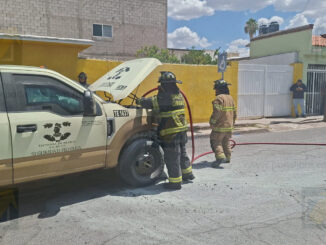 Camión blindado de traslado de valores se incendia en Vallarta y Sabino