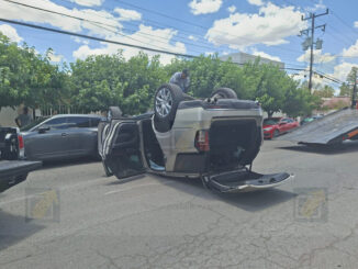 Vuelca en San Felipe y queda lesionado; tres vehículos involucrados