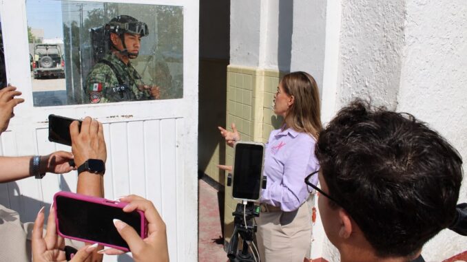 Qué esconde el Gobierno Municipal detrás de los portones?; le niegan el paso a Xóchitl y reporteros en estaciones de bomberos 