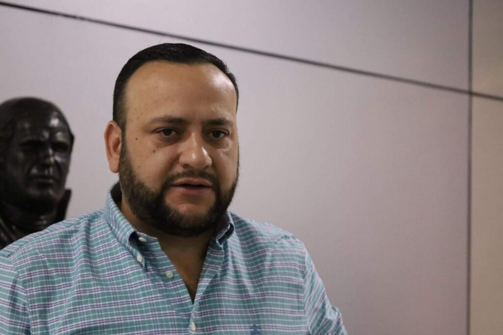 «MC y Morena son lo mismo; golpean al federalismo»: Arturo Medina por Plan B