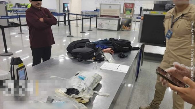 Marina detiene a hombre que transportaba cocaína en su equipaje