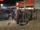 Choque con volcadura en la carretera Aldama vehículos destrozados
