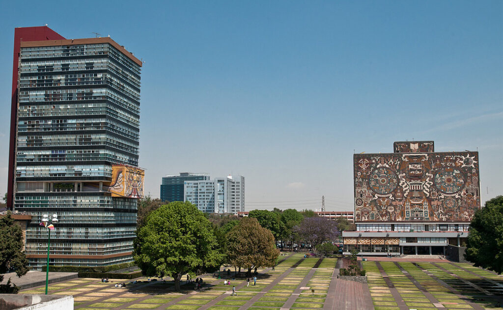 Iglesia critica la “cultura del éxito” tras polémica en la UNAM