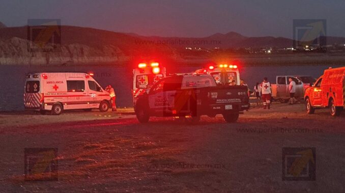 Rescatan a tres personas tras accidente en moto acuática en la Presa Chihuahua