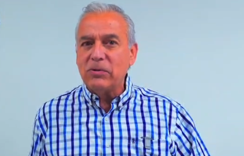 Respalda Juan Blanco a César Jáuregui a través de un video