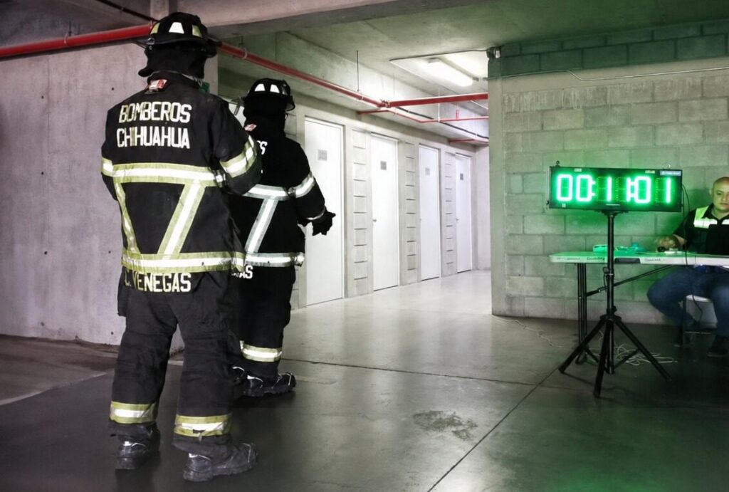 Invita Secretaría de Turismo a disfrutar la competencia Súper Bombero en Chihuahua capital