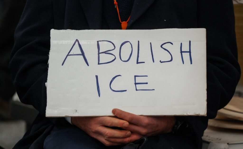 México presenta 20 denuncias en EE.UU. por muerte de migrantes bajo custodia del ICE