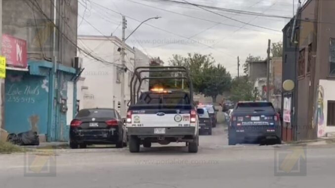 Mujer escapa tras presunto secuestro y golpiza; logra pedir ayuda en la colonia El Palomar