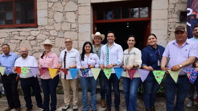 Reconocen excelencia artesanal en el 32 Concurso Regional de Arte Popular de la Sierra Tarahumara
