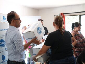 Mantiene Jorge Soto agenda de trabajo y gestión con vecinos de la División del Norte