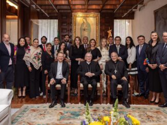 Promueve Alex Domínguez agenda de dignidad humana y cooperación internacional tras reunión en el Vaticano