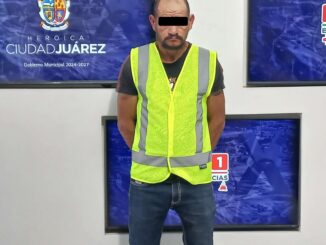 Lo detienen asaltando a cajero en tienda de conveniencia