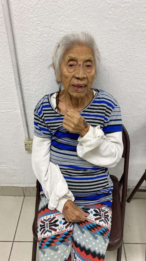 Solicitan apoyo para encontrar a la familia de mujer extraviada