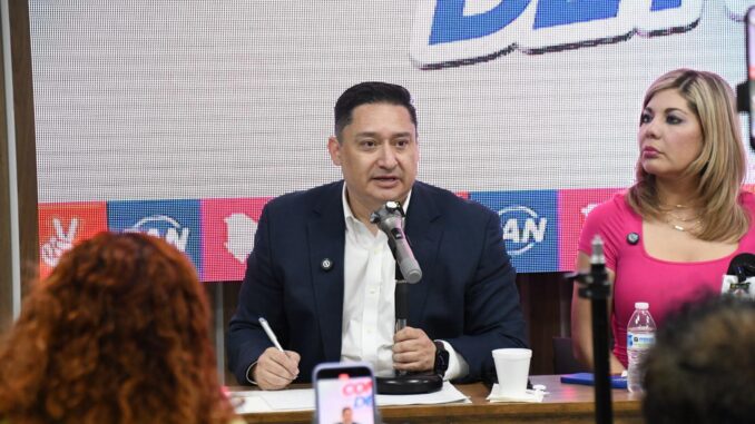 MORENA quiere amordazar a periodistas con Reforma de Telecomunicaciones: Alfredo Chávez