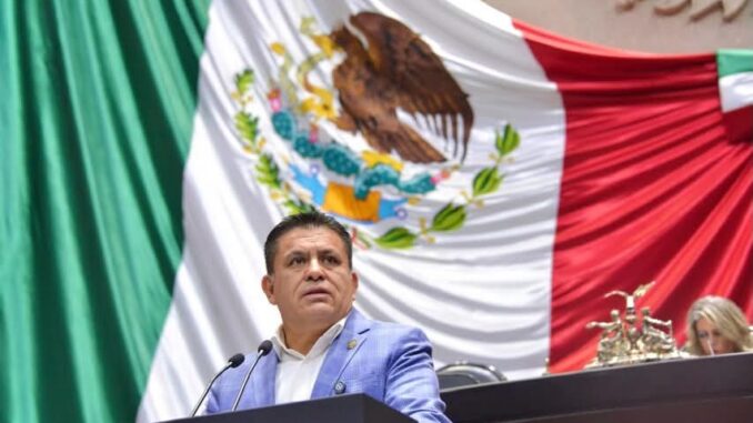 Álex Domínguez: berrinche de Andy López Beltrán no sustituye las explicaciones que debe dar a los mexicanos