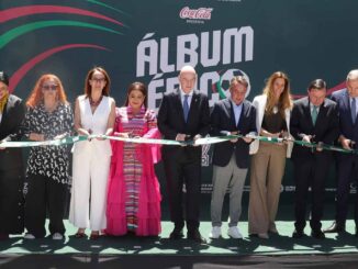 Infantino califica de especial estar en México, donde «se inventó el fútbol»