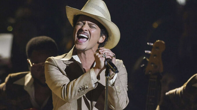 Bruno Mars mostrará su lado más latino con la gira ‘The Romantic’ en México