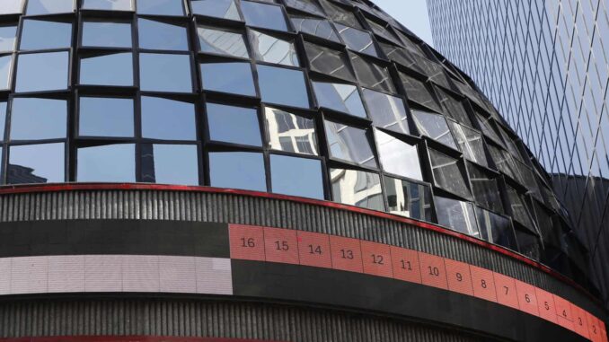 La Bolsa mexicana sufre caída semanal del 5.73 %