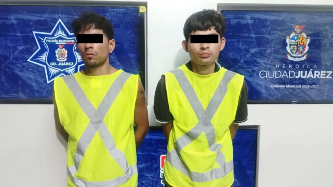 Sorprenden a dos rompiendo sellos en inmueble asegurado