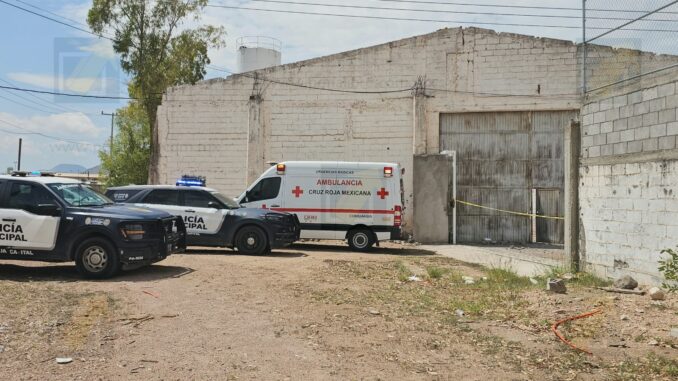 Hombre sufre descarga eléctrica y queda lesionado en una bodega de la colonia Robinson