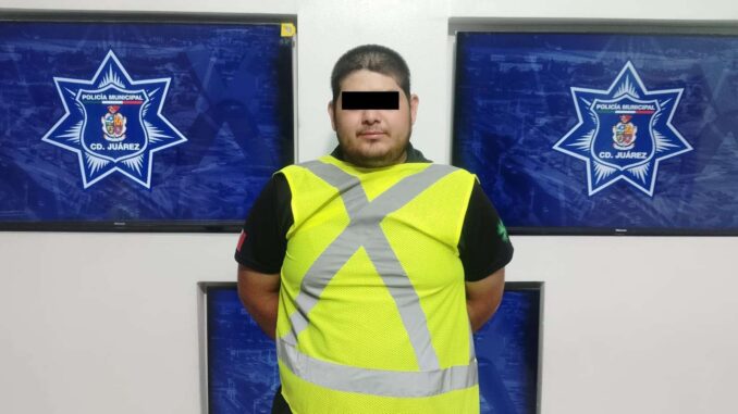 Lo arrestan por amenazar con una pistola falsa