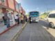Adulto mayor muere a bordo de camión urbano tras sufrir un infarto