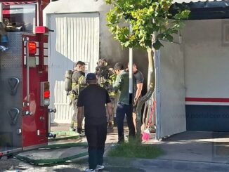 Incendio en lavandería moviliza a bomberos en la colonia INFONAVIT Nacional