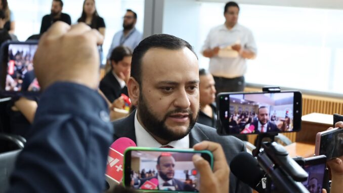 “Morena sangra a los productores de Chihuahua”: Arturo Medina exige aclarar irregularidades en LICONSA