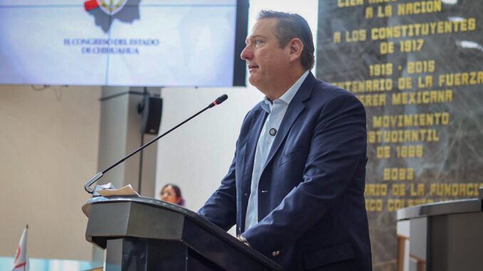 Refuerza Congreso la prevención del uso de redes sociales en menores de edad