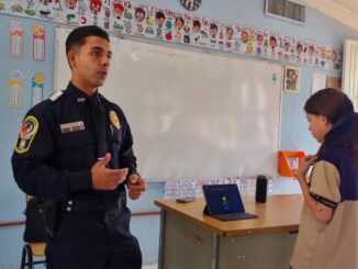 Policía Municipal crea simulador para enseñar a estudiantes a pedir ayuda al 9-1-1