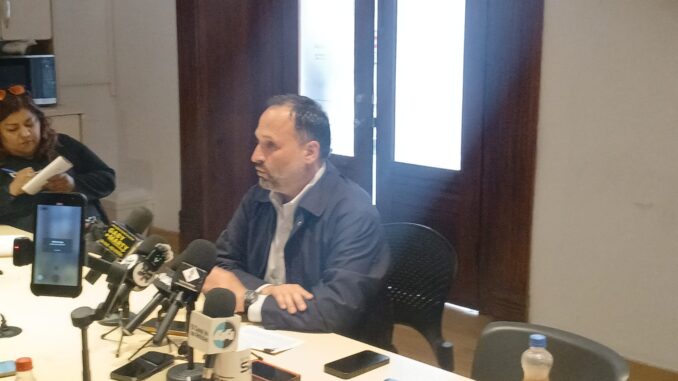 De la Peña se deslinda de investigación contra empresario gasolinero y pide esperar información oficial de la FGR