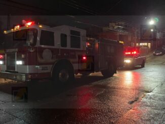 Bomberos rescatan a hombre arrastrado por la corriente en arroyo de la Martín López