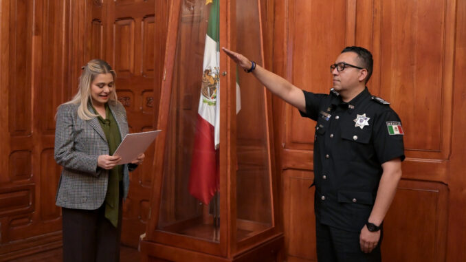 Maru Campos toma protesta a Luis Aguirre como nuevo titular de la SSPE