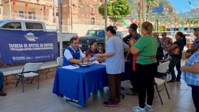 Avanza la segunda entrega de apoyos alimentarios para personas mayores o con discapacidad