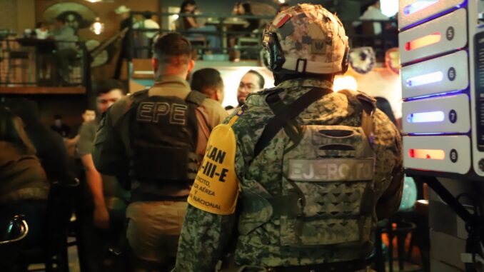 Realizó Policía Municipal revisiones en bares y recorridos preventivos con la célula RIF