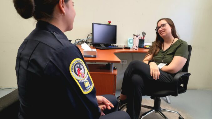 Brinda DSPM acompañamiento emocional a policías, bomberos y personal administrativo