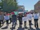 Marchan ciudadanos en apoyo a trabajadores del IMSS; exigen insumos y mejores salarios