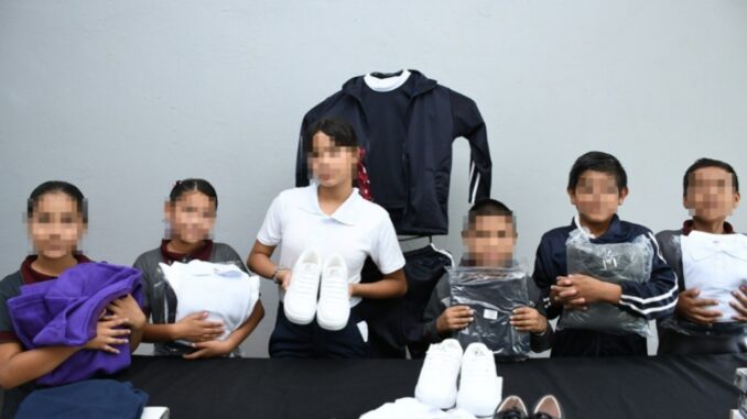 Destina Estado 2.5 mdp para uniformes de estudiantes de Albergues Escolares Rurales