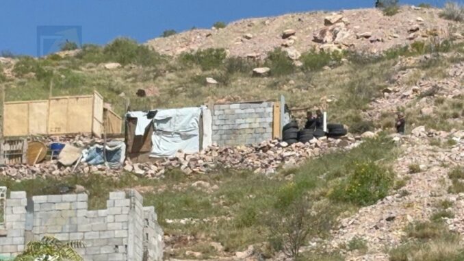 Localizan a hombre sin vida dentro de un jacal en la colonia San Jorge