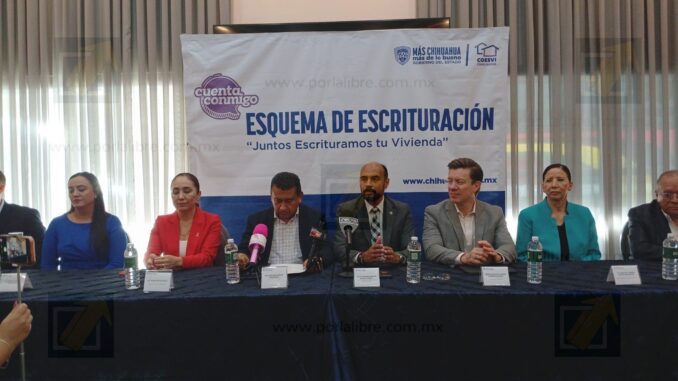 Entrega Coesvi 54 escrituras de propiedad a familias de Chihuahua, Aldama, Cuauhtémoc y Aquiles Serdán