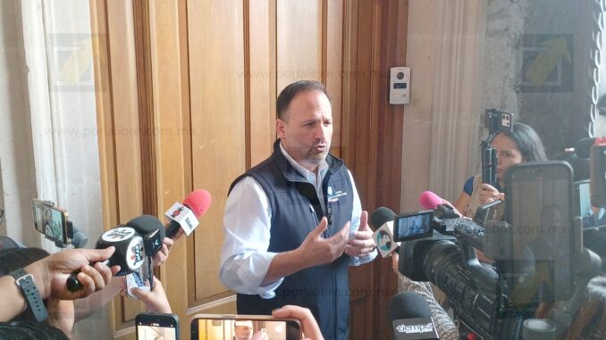 De la Peña critica restricciones a la doble nacionalidad para aspirantes a cargos públicos