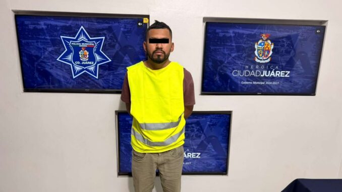 Detienen a dos narcomenudistas, los señalan por robar catalizadores