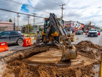 Reparan hundimiento en la Manuel J. Clouthier tras afectaciones por lluvia