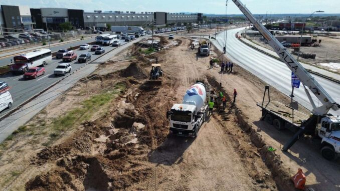 Avanza construcción de paso inferior en Avenida de las Torres