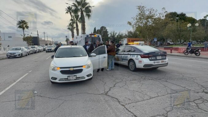 Atropellan a joven en cruce peatonal de la avenida División del Norte